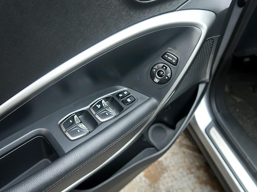 [현대] 더뉴맥스크루즈 E-VGT R2.2 4WD 익스클루시브       (6인승) - 이미지 13