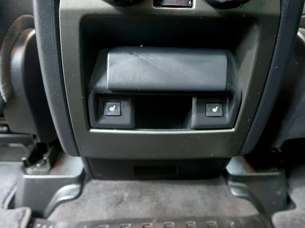 [랜드로버] 디스커버리4 3.0 TDV6 SE - 이미지 13