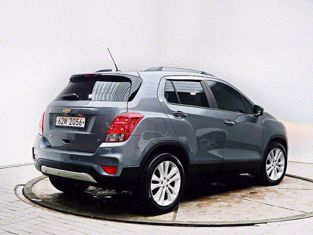 [쉐보레] 더뉴트랙스 가솔린 1.4 LT 코어 - 이미지 4