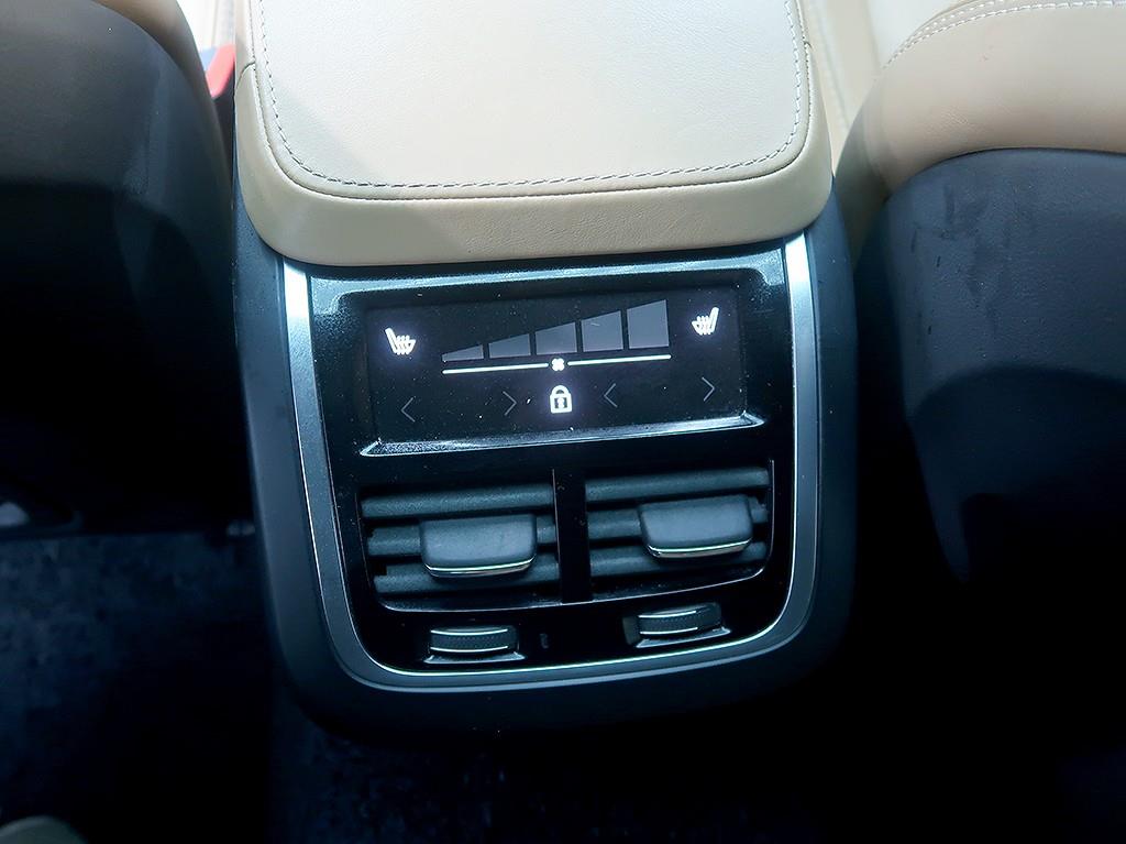 [볼보] S90 T5 인스크립션        (5인승) - 이미지 15