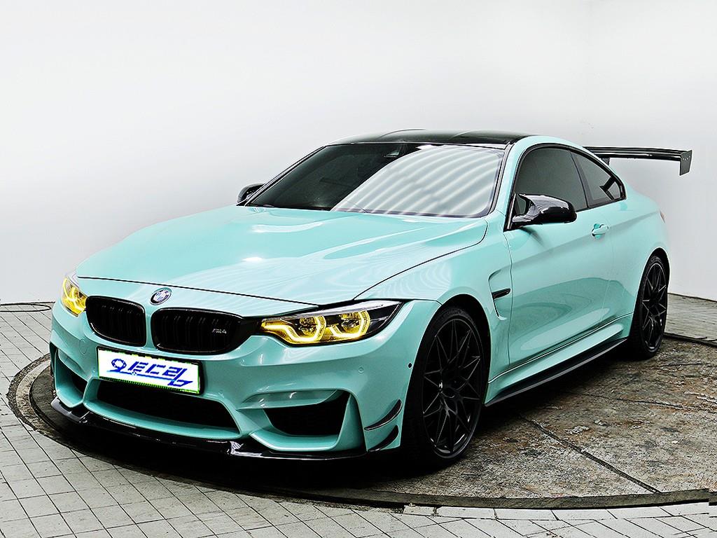 [BMW] M4 (F82) 쿠페 컴패티션        (4인승)