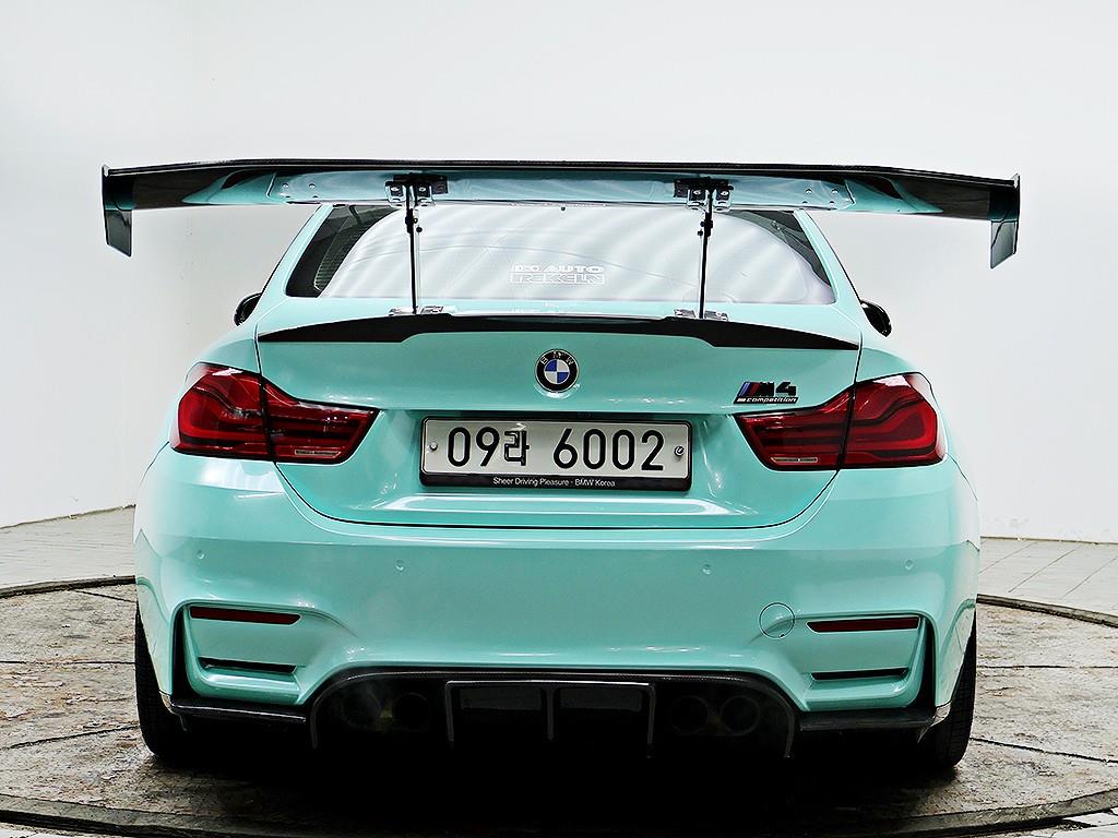 [BMW] M4 (F82) 쿠페 컴패티션        (4인승) - 이미지 3