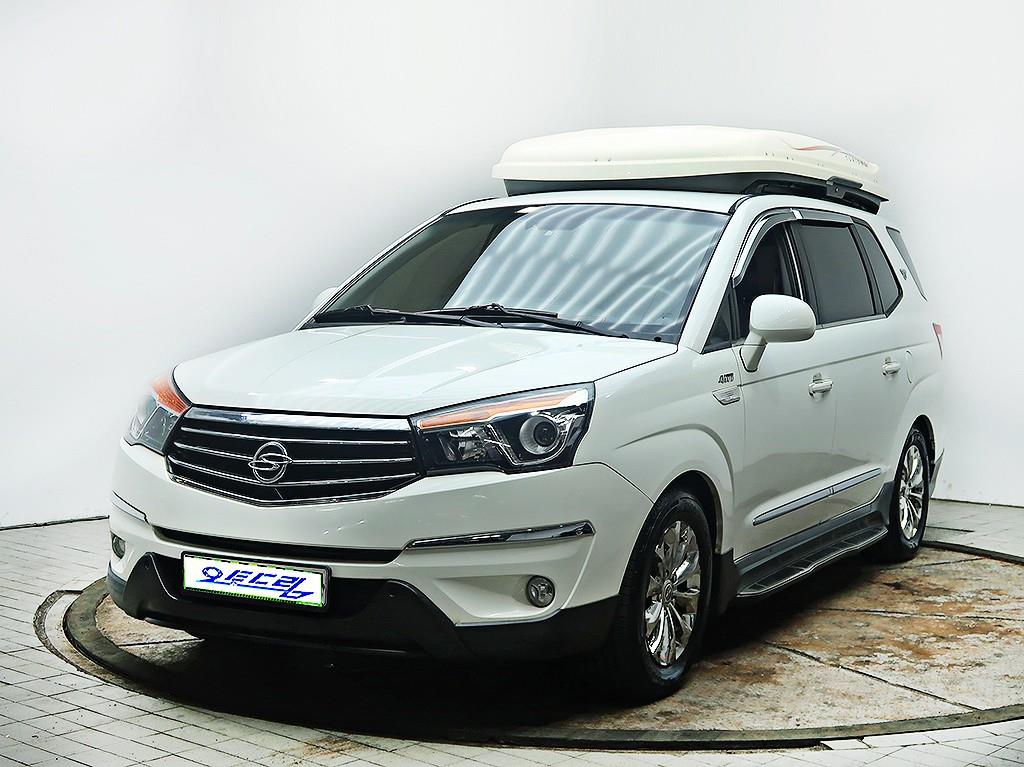 [KG모빌리티(쌍용) ] 코란도투리스모 4WD 아웃도어 에디션 - 이미지 2