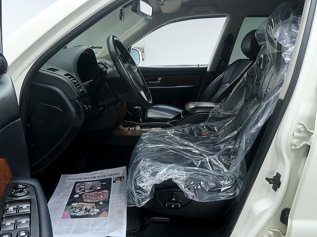 [KG모빌리티(쌍용) ] 렉스턴W 2.2 4WD RX7 럭셔리       (5인승) - 이미지 11