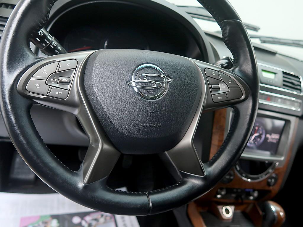 [KG모빌리티(쌍용) ] 렉스턴W 2.2 4WD RX7 럭셔리       (5인승) - 이미지 16