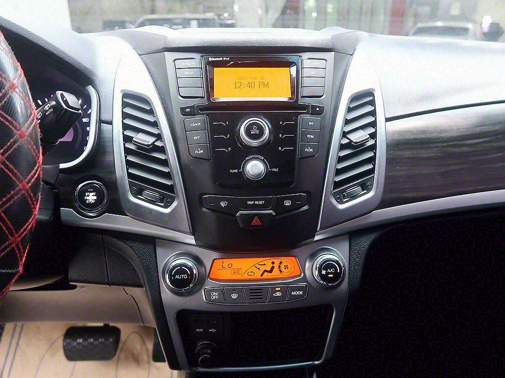 [KG모빌리티(쌍용) ] 뉴코란도C 2WD 2.0 RX 고급형       (5인승) - 이미지 9