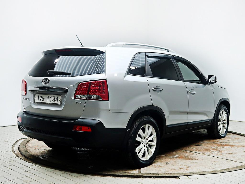 [기아] 쏘렌토 R 디젤 2WD 2.2 TLX 최고급형 - 이미지 4