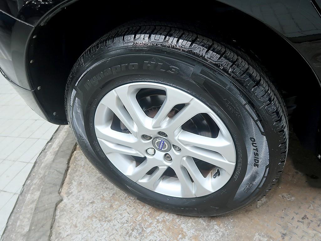 [볼보] XC60 D3 - 이미지 8