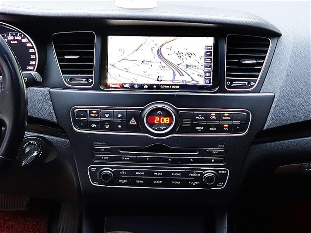 [기아] 더 뉴 K7 LPI 3.0 럭셔리 - 이미지 9