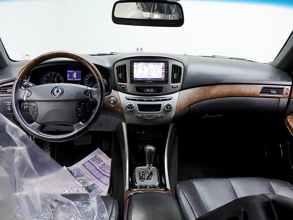 [KG모빌리티(쌍용) ] 체어맨H 뉴클래식 500S 최고급형 - 이미지 5