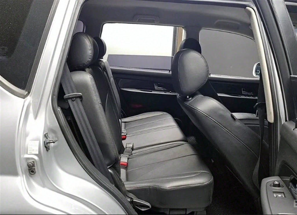 [KG모빌리티(쌍용) ] 렉스턴W 2.0 4WD 어드벤처 60th 에디션 - 이미지 11