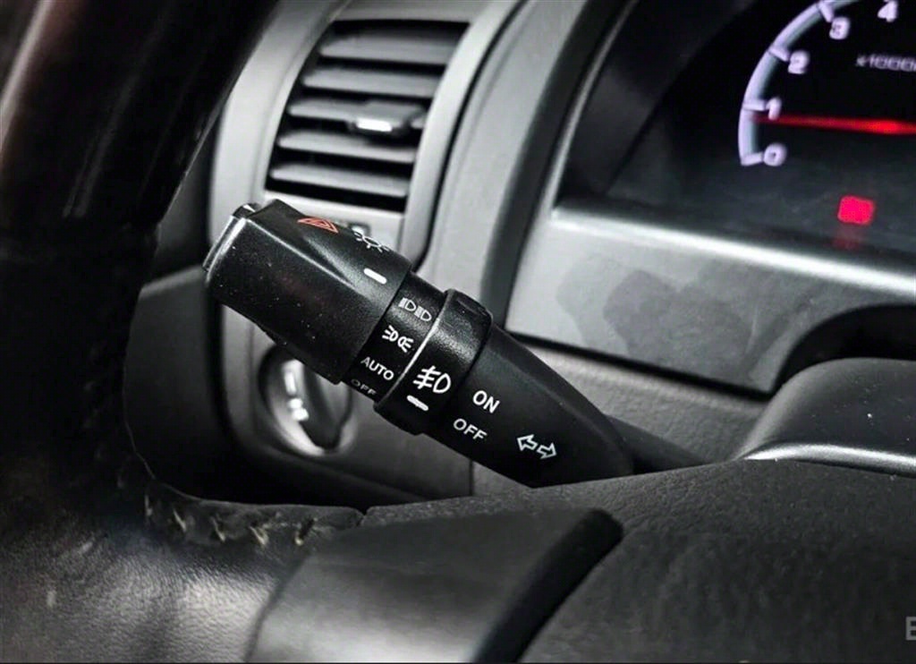 [KG모빌리티(쌍용) ] 렉스턴W 2.0 4WD 어드벤처 60th 에디션 - 이미지 17