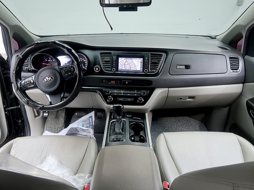 [기아] 올 뉴 카니발 디젤 9인승 럭셔리 - 이미지 5