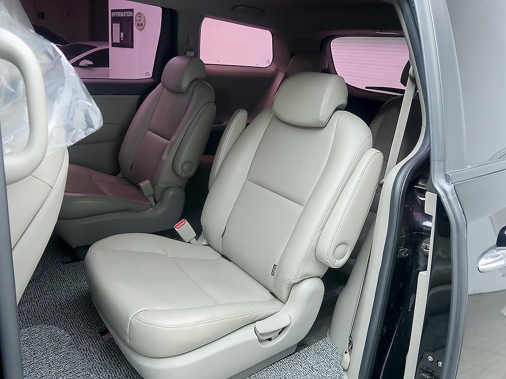 [기아] 올 뉴 카니발 디젤 9인승 럭셔리 - 이미지 12