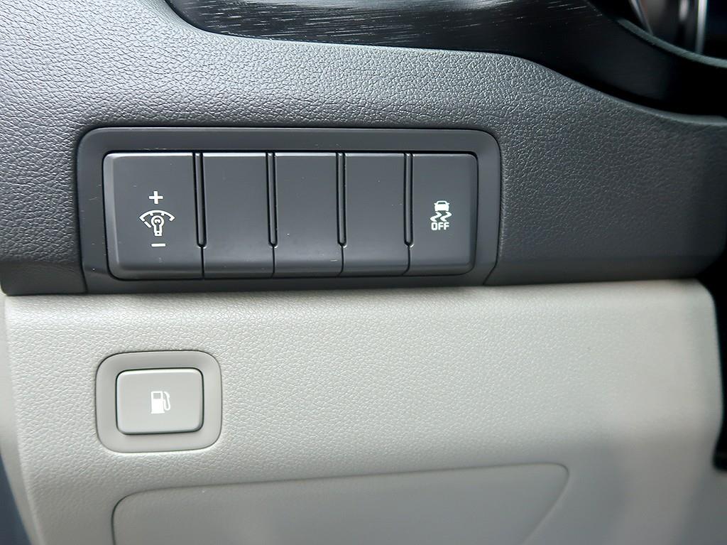 [기아] 올 뉴 카니발 디젤 9인승 럭셔리 - 이미지 15