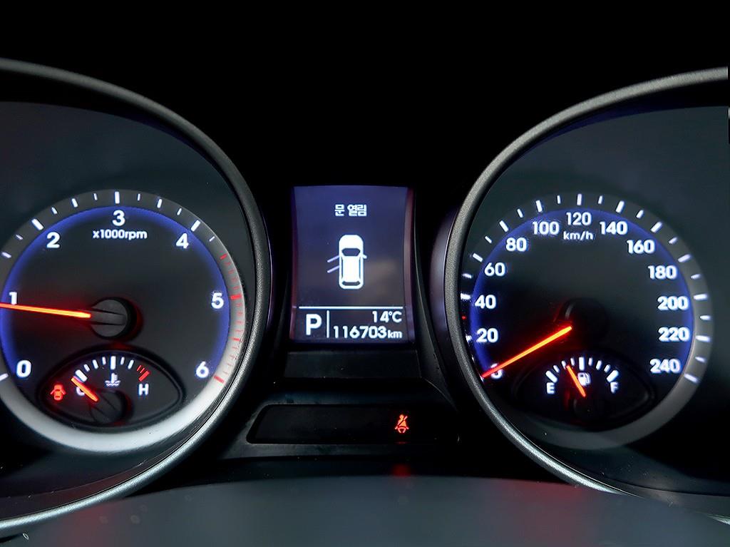 [현대] 맥스크루즈 R2.2 4WD 익스클루시브        (7인승) - 이미지 6