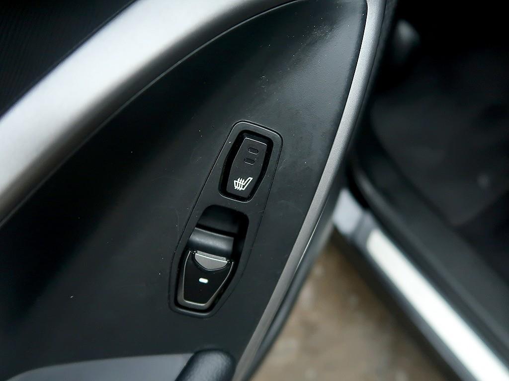 [현대] 맥스크루즈 R2.2 4WD 익스클루시브        (7인승) - 이미지 13