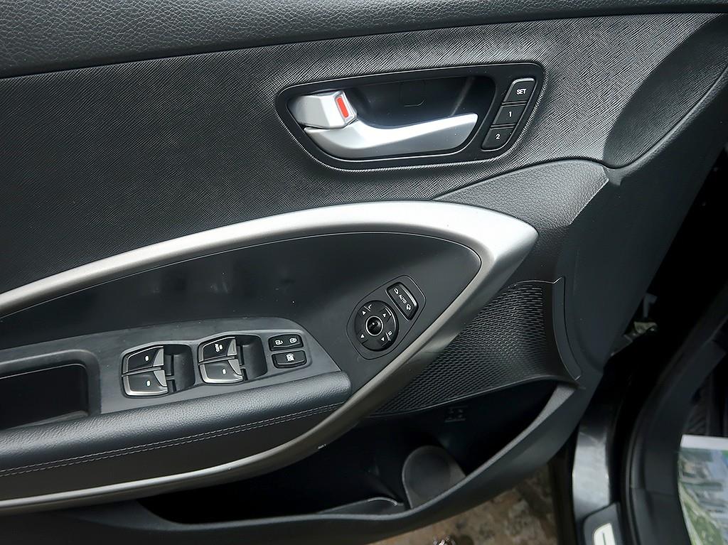 [현대] 맥스크루즈 R2.2 4WD 익스클루시브        (7인승) - 이미지 14