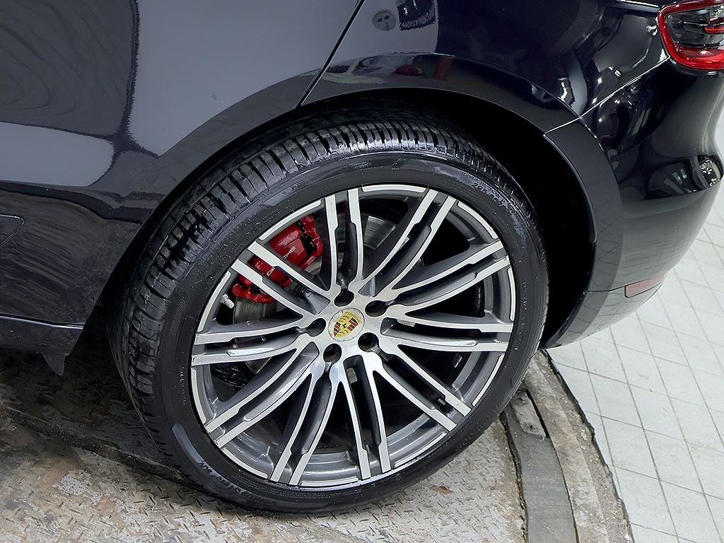 [포르쉐] 마칸 가솔린 3.6 터보 - 이미지 8