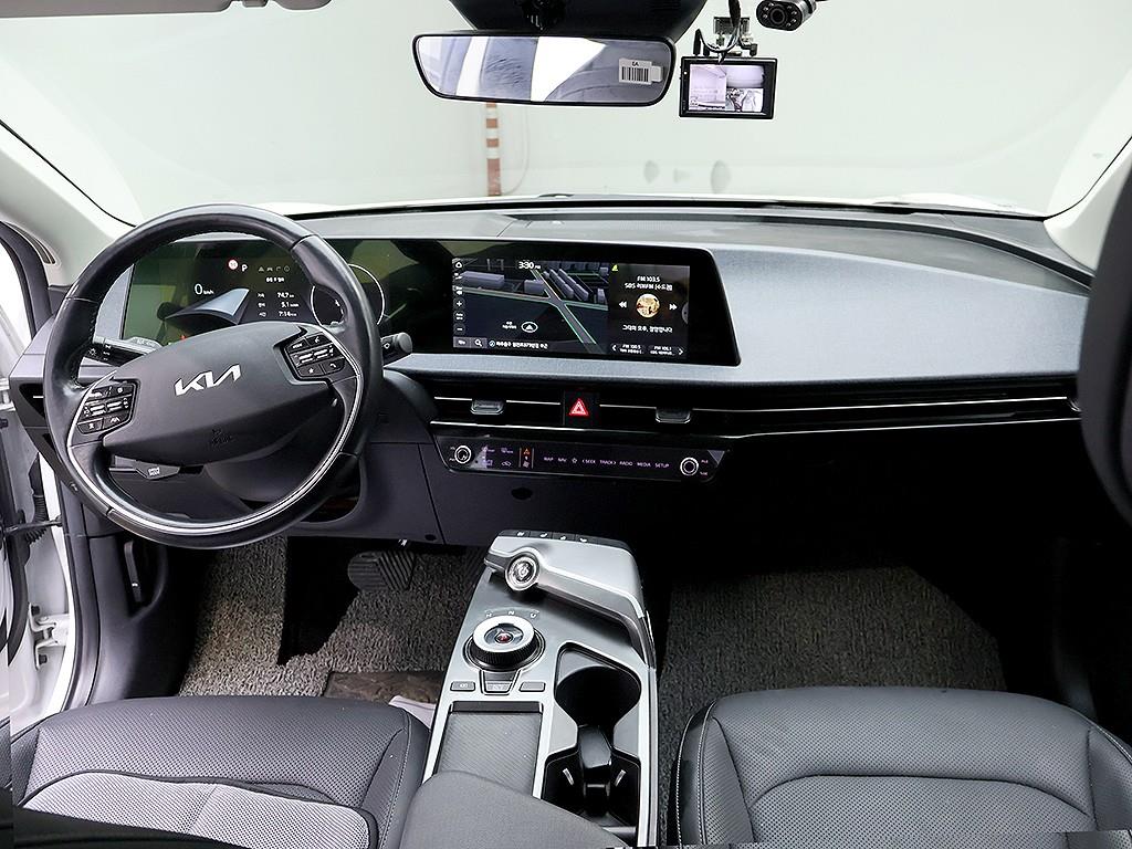 [기아] EV6 롱레인지 AWD 라이트 - 이미지 5