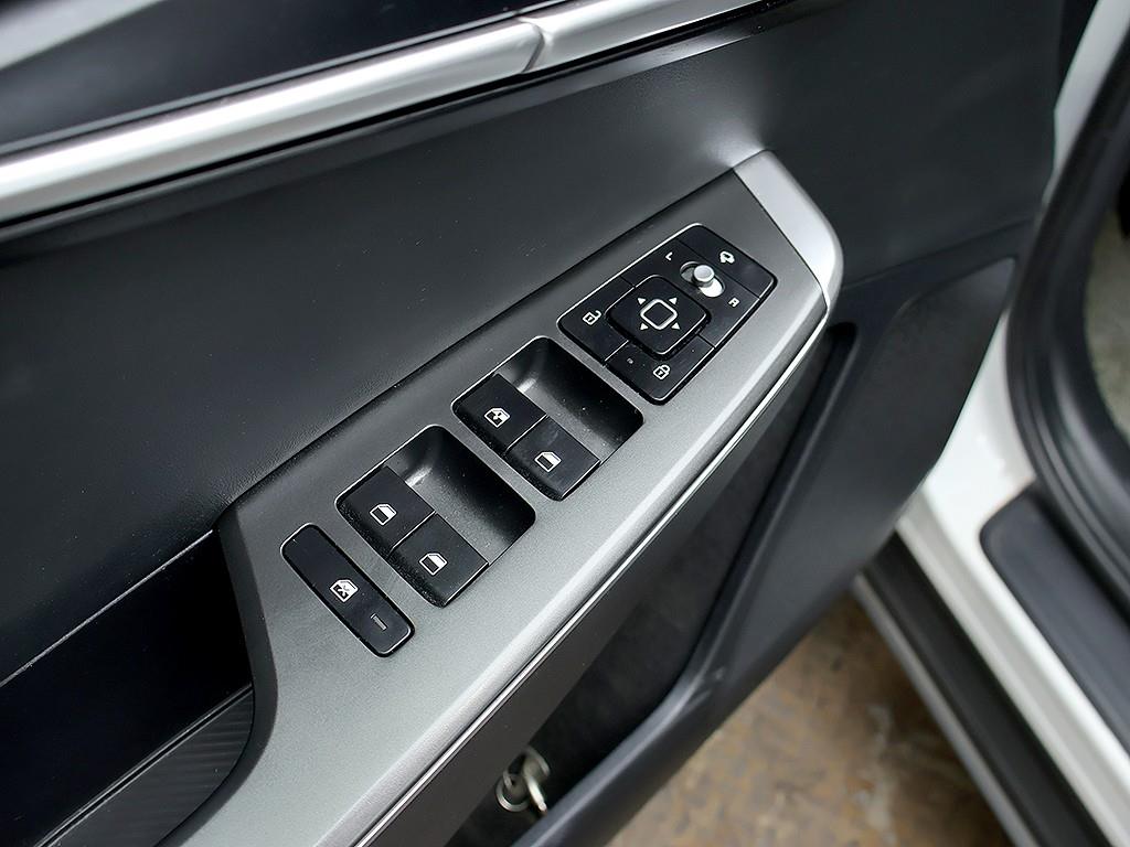 [기아] EV6 롱레인지 AWD 라이트 - 이미지 13