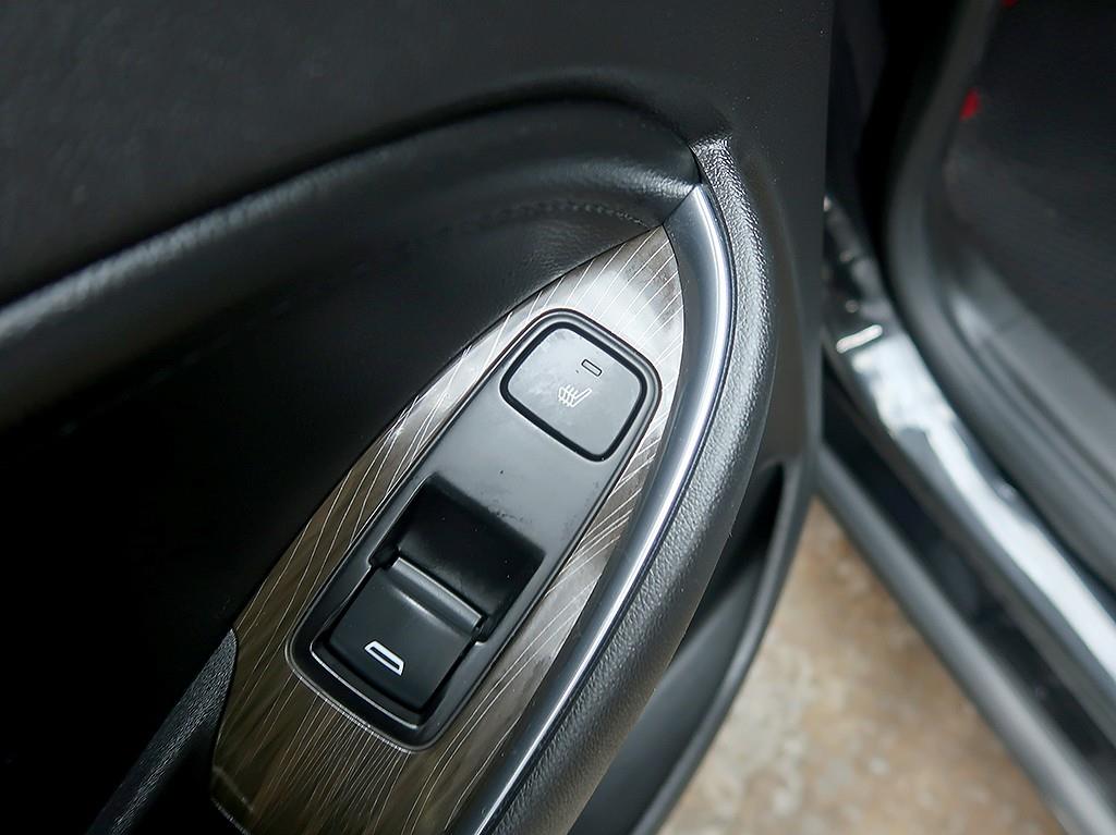 [쉐보레] 올뉴말리부 1.5 터보 퍼펙트 블랙 LTZ - 이미지 13