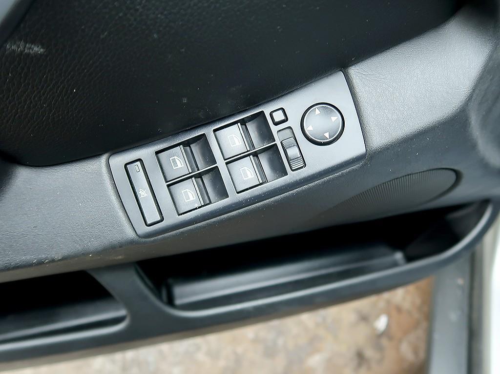 [BMW] X5 (E53) 3.0 I - 이미지 15