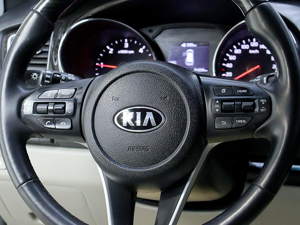 [기아] 더 뉴 카니발 디젤 9인승 노블레스 스페셜 - 이미지 16