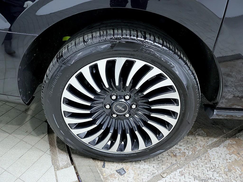 [링컨] 네비게이터 3.5 블랙 라벨 L - 이미지 9