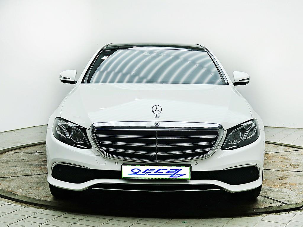 [벤츠] E-클래스 W213 E300 4MATIC 익스클루시브