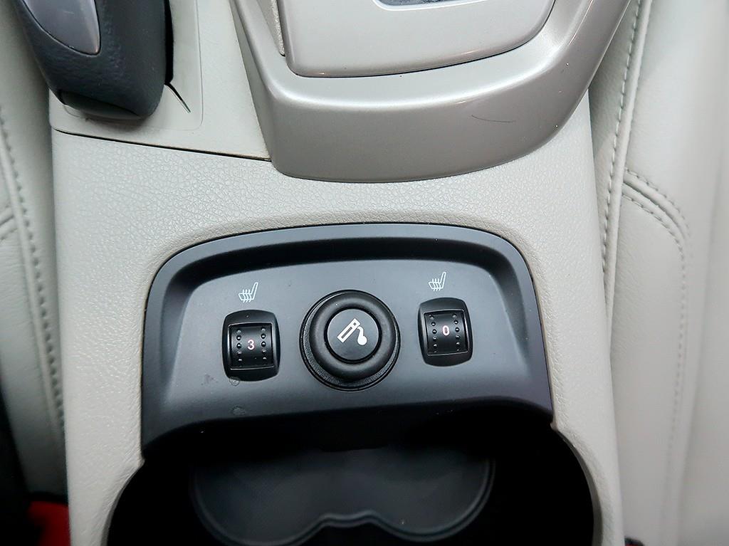 [포드] 포커스 2.0 SEL - 이미지 16