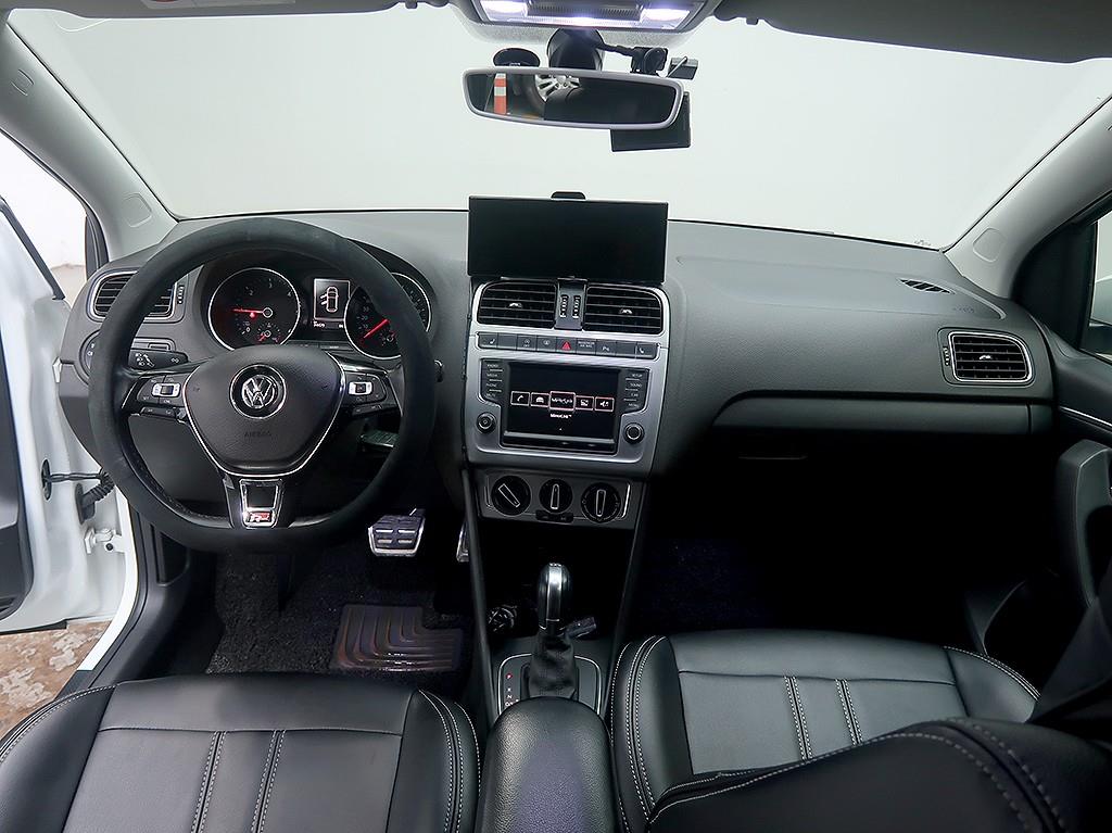 [폭스바겐] 폴로 1.4 TDI 블루모션 R-LINE - 이미지 5