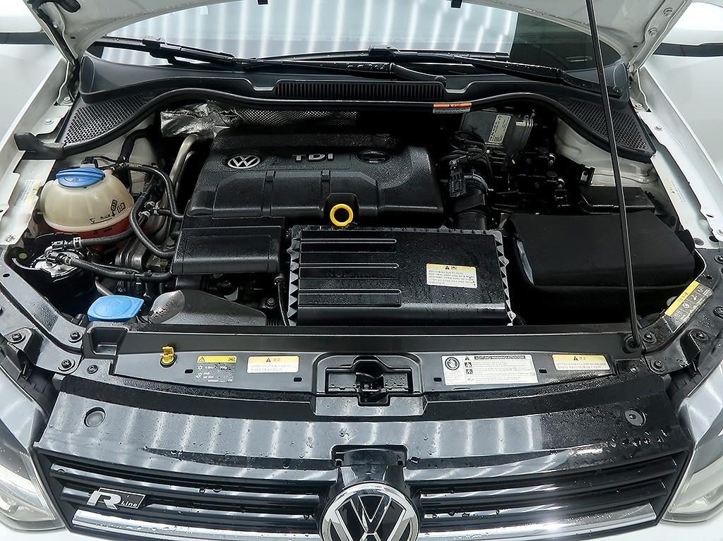 [폭스바겐] 폴로 1.4 TDI 블루모션 R-LINE - 이미지 7