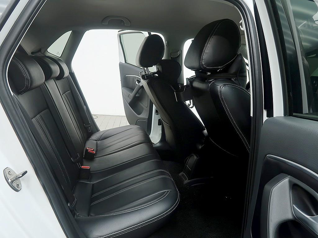 [폭스바겐] 폴로 1.4 TDI 블루모션 R-LINE - 이미지 12