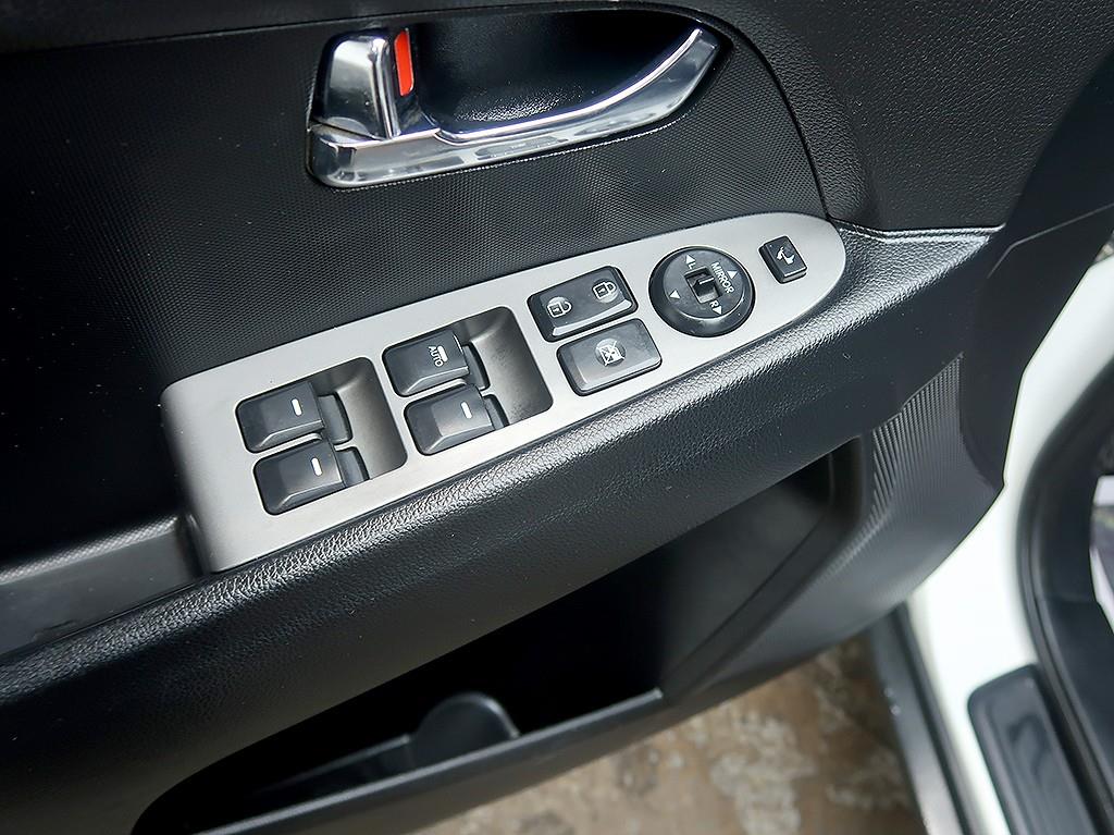 [기아] 더 뉴 스포티지 R 디젤 2WD 트렌디        (5인승) - 이미지 13