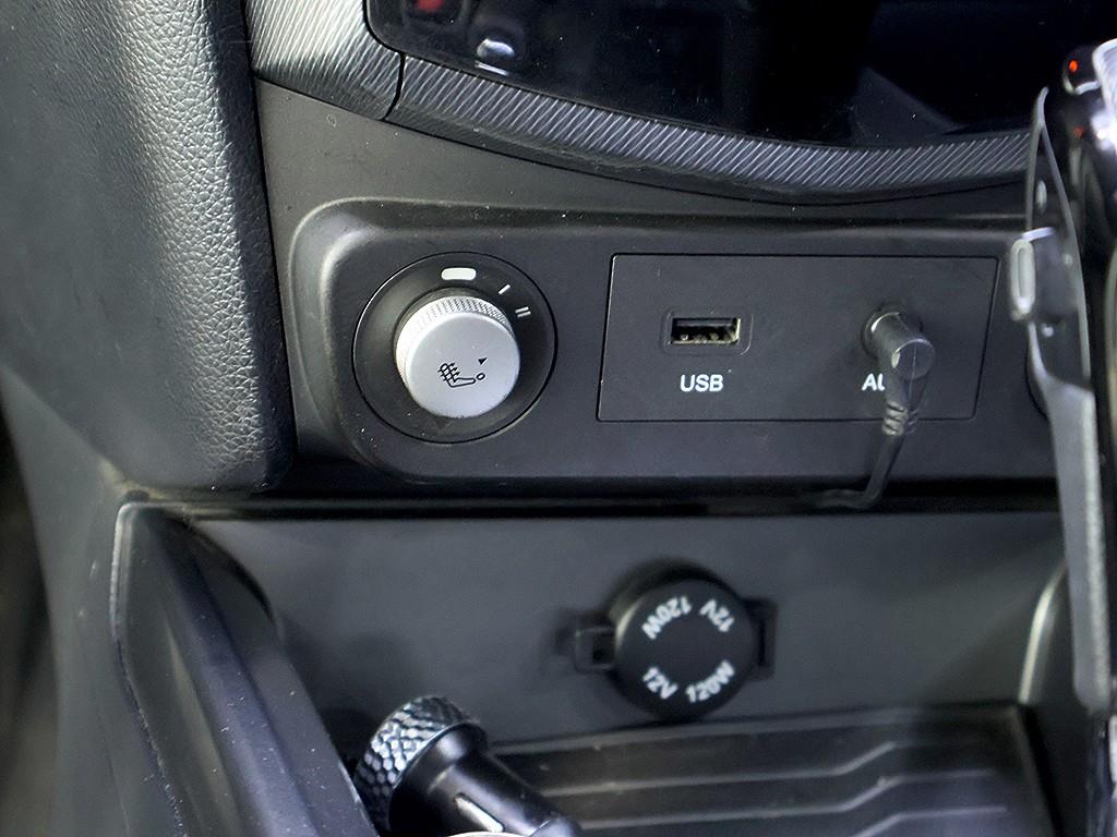 [KG모빌리티(쌍용) ] 티볼리 디젤 4WD 1.6 LX - 이미지 13