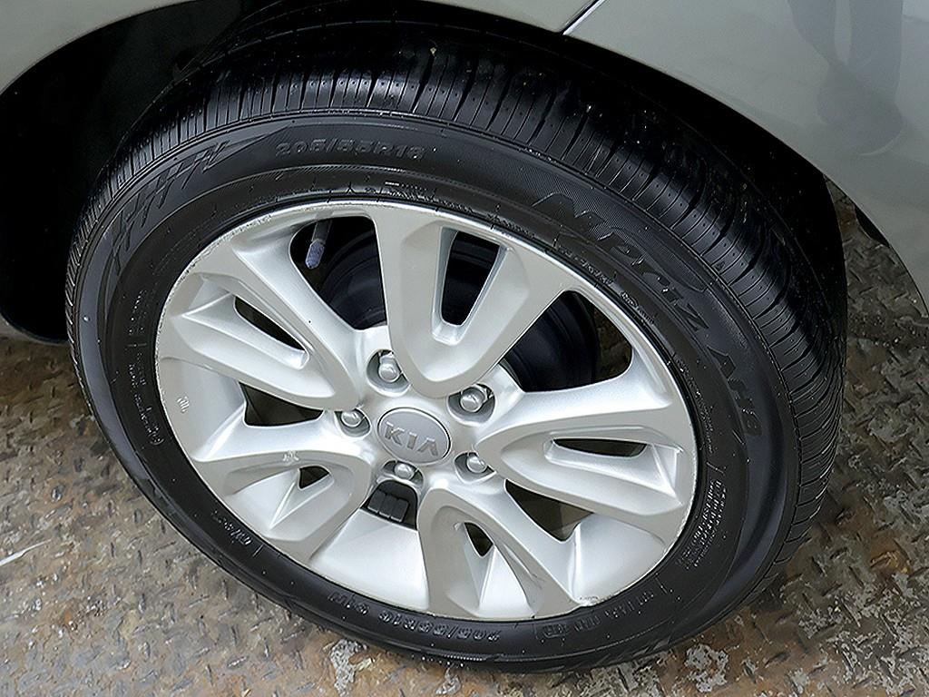 [기아] 쏘울 1.6 GDI 럭셔리 - 이미지 8