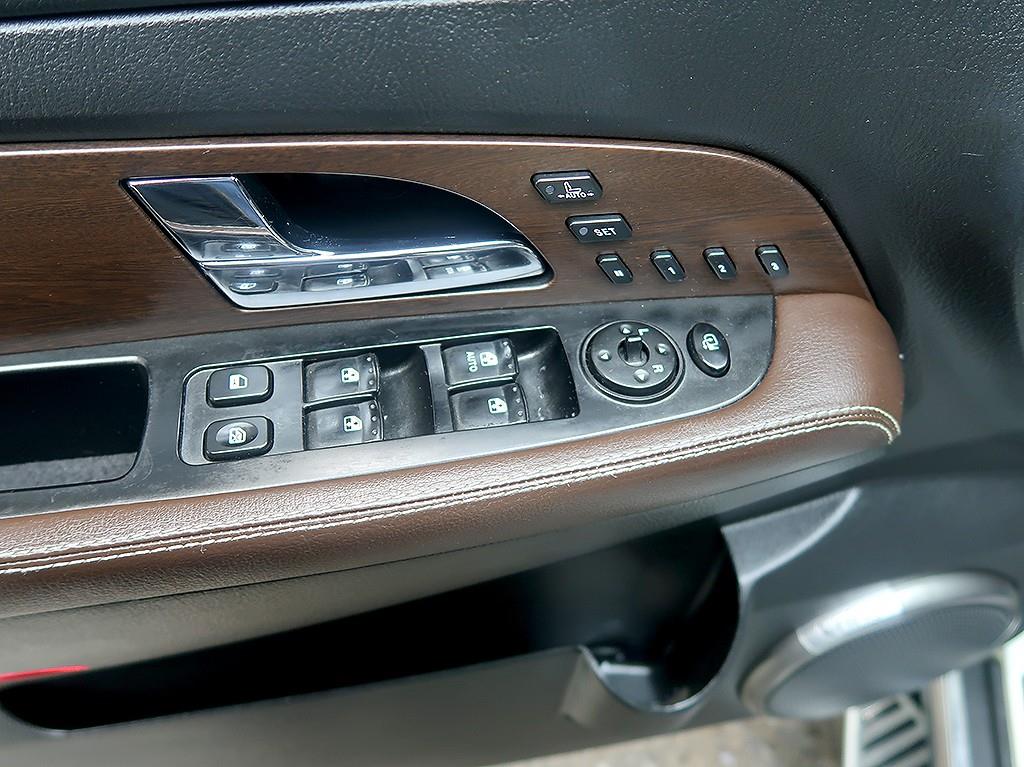 [KG모빌리티(쌍용) ] 렉스턴W 2.0  4WD 노블레스        (7인승) - 이미지 13