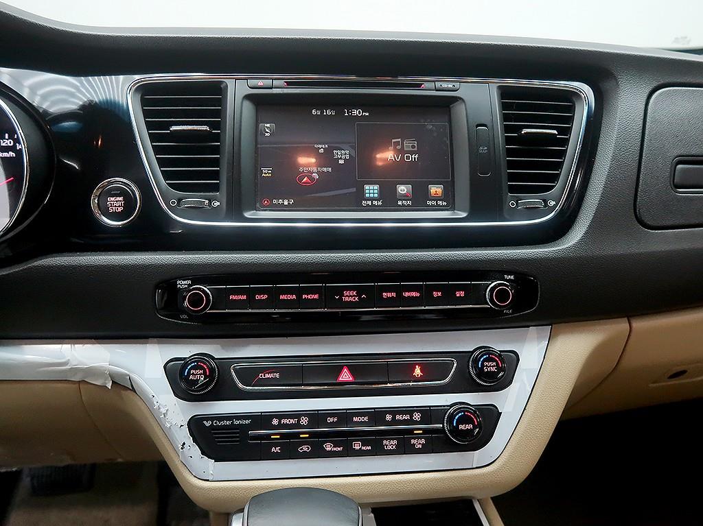 [기아] 올 뉴 카니발 디젤 9인승 하이리무진 노블레스 - 이미지 9