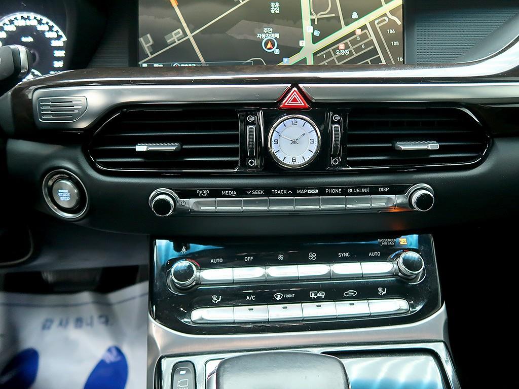 [제네시스] EQ900 3.8 GDI AWD 프리미엄 럭셔리       (5인승) - 이미지 9