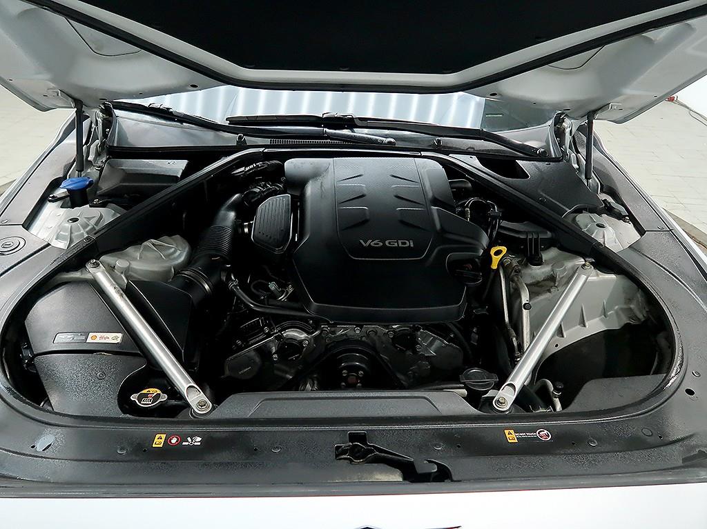 [제네시스] EQ900 3.8 GDI AWD 프리미엄 럭셔리       (5인승) - 이미지 8