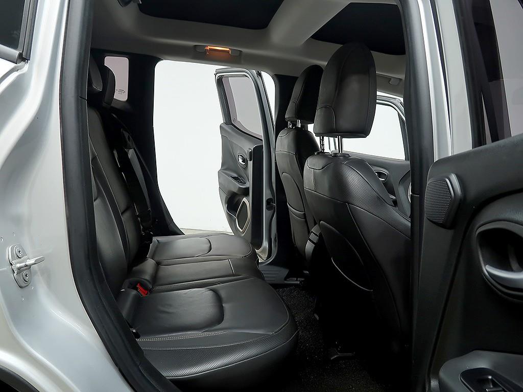 [지프] 레니게이드 2.0 디젤 리미티드 AWD        (5인승) - 이미지 12