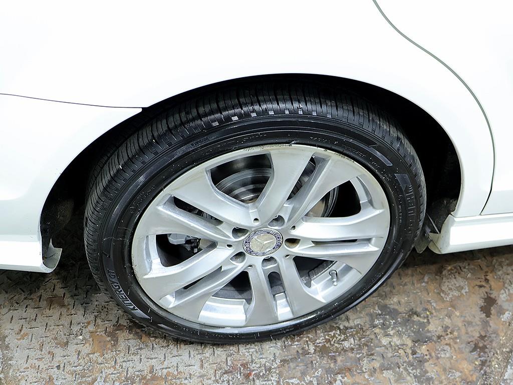 [벤츠] C클래스 W204 C220 CDI 아방가르드 - 이미지 7