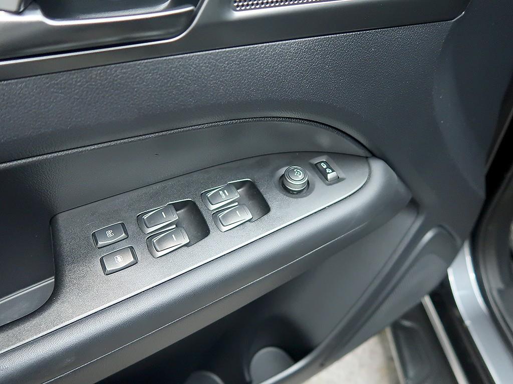 [KG모빌리티(쌍용) ] 더 뉴 렉스턴 스포츠 디젤 2.2 4WD 노블레스 - 이미지 13