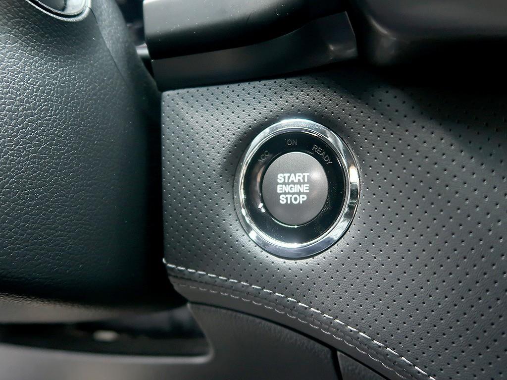 [KG모빌리티(쌍용) ] 더 뉴 렉스턴 스포츠 디젤 2.2 4WD 노블레스 - 이미지 18