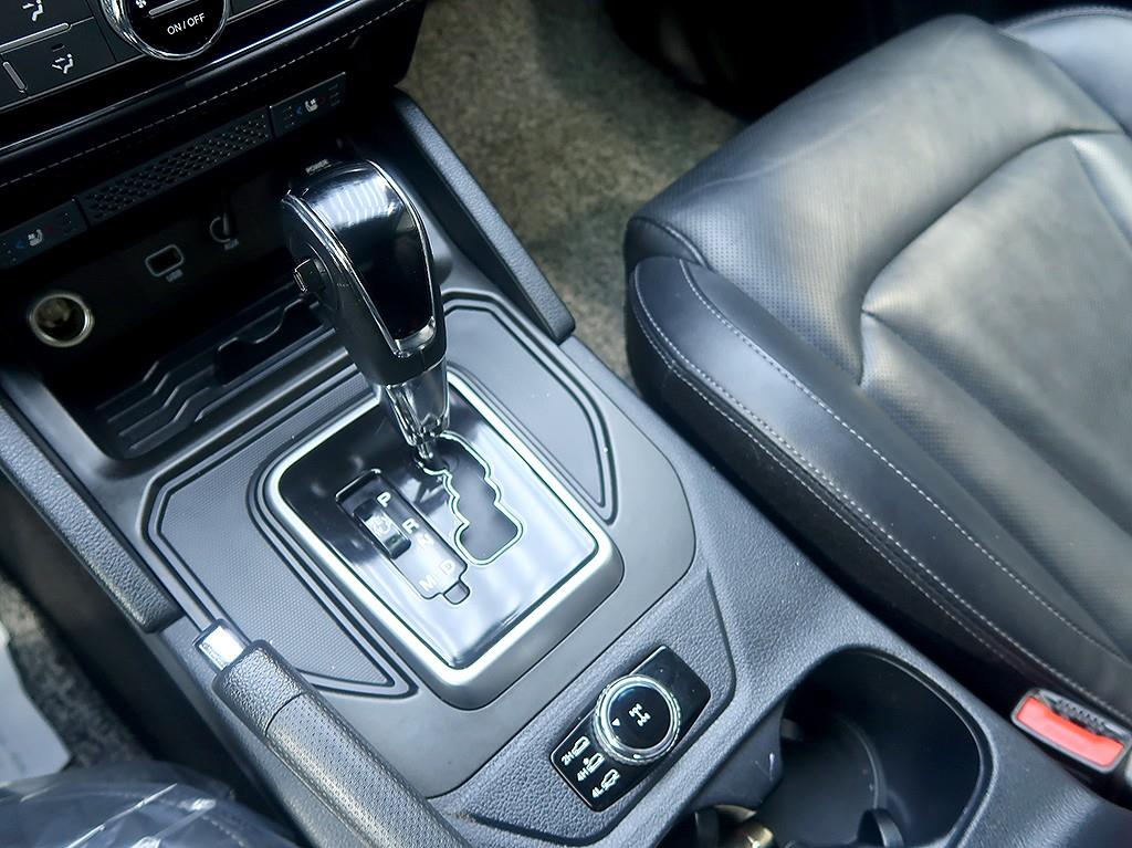 [KG모빌리티(쌍용) ] 렉스턴 스포츠 4WD 디젤 2.2 노블레스 - 이미지 10