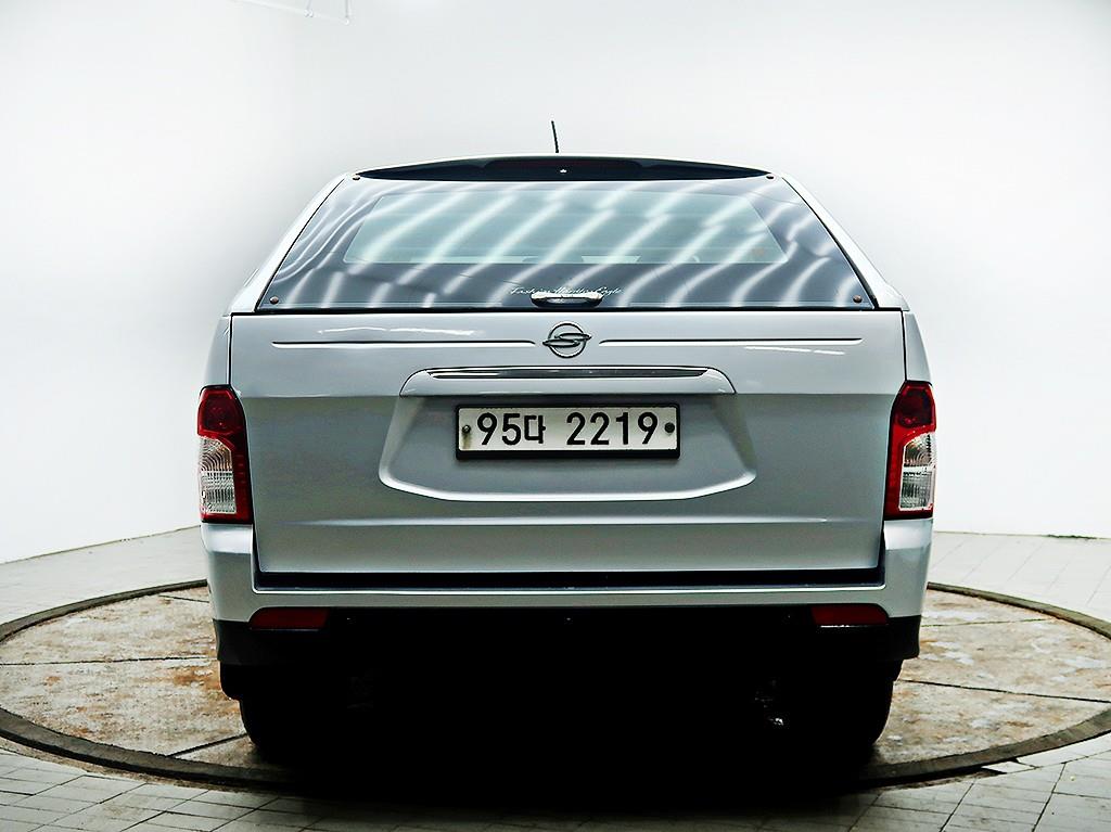 [KG모빌리티(쌍용) ] 코란도스포츠 디젤 4WD CX7 패션 - 이미지 3