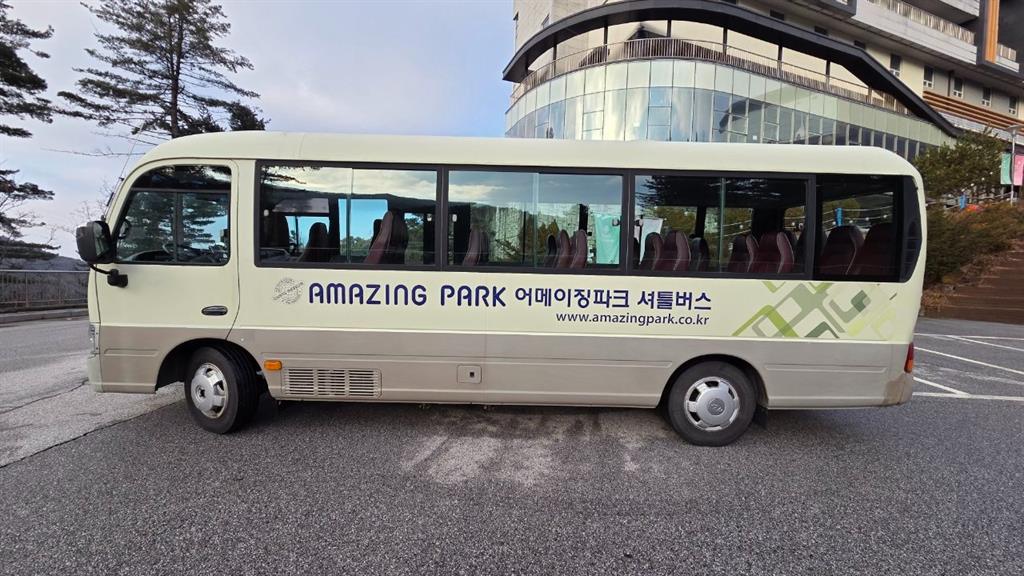 [중대형버스] 뉴카운티 장축 SUP 25인승 - 이미지 3