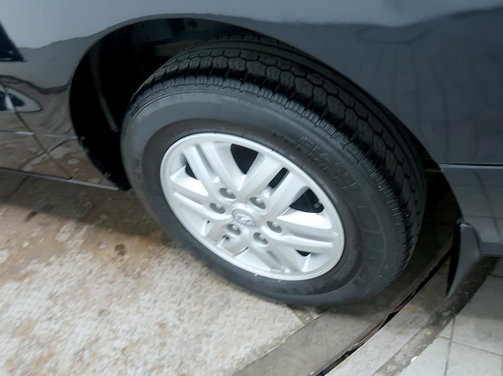 [현대] 더 뉴 그랜드 스타렉스 2WD 밴 5인승 스마트       (5인승) - 이미지 8