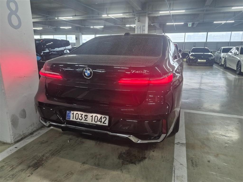 [BMW] 7시리즈 (G70) 740d xDrive M 스포츠 - 이미지 6